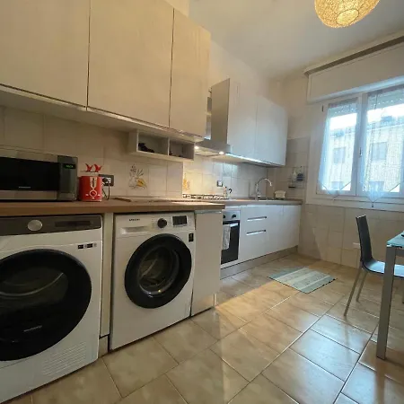 Eva Capital * Μόντενα