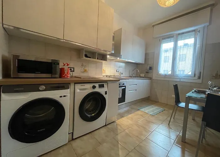 Eva Capital * Μόντενα